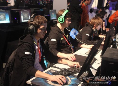 Zonic大鳄鱼游龙中之龙 PYL开车两撞二塔 PYL队1-0白云队